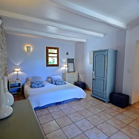 Bed & Breakfast Mas Les Fleurs D'hilaire *